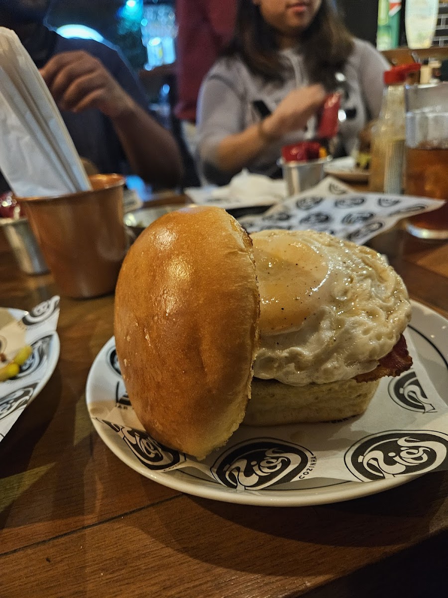 Rio S Burguer E Cozinha-7